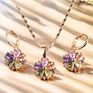 Marché de la bijouterie de Guangzhou, bijoux artificiels à prix bas, ensembles de bijoux plaqués or 18 carats pour mariée - Product Image 5