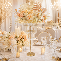 Support floral en métal doré élégant et personnalisé pour centre de table de mariage de luxe, idéal pour la décoration de mariage