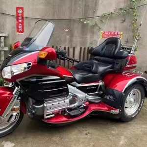 Moto à pédales <span class=keywords><strong>HONDA</strong></span> importée, <span class=keywords><strong>Gold</strong></span> <span class=keywords><strong>Wing</strong></span> 1800 Cruise avec moteur de <span class=keywords><strong>1000</strong></span>-1500 cm³, vitesse >80 km/h, moteur à balais CN/GUA - Product Image 2
