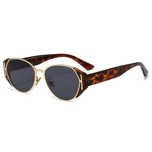 77 ซีรีส์แว่นกันแดดทรงแคทอายสำหรับผู้หญิงกรอบทองเลนส์พีซี ยูวี 400 ป้องกันสไตล์วินเทจแฟชั่นระดับไฮเอนด์ - Product Image 2