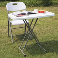 Table à hauteur réglable blanche portable en plastique de haute qualité pour mariage en plein air