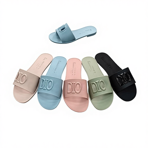 YESTEEM Sandalias Planas de Verano para Mujer con Diseño Europeo de Punta Abierta, Estilo Slip-On a la Moda para Exteriores - Product Image 1