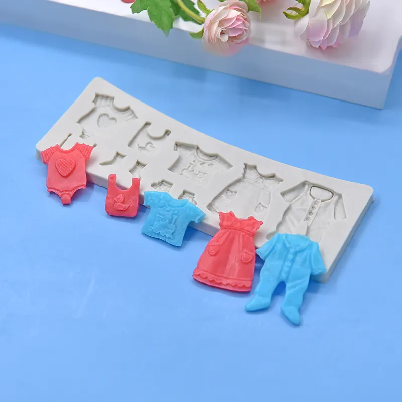 Creative Style Wholesale Baby Infants Clothes Shoes Cake Silicone Mold DIY Fondant Silicone Mold For Baking Cake