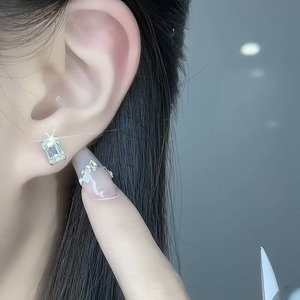Pendientes <span class=keywords><strong>de</strong></span> tuerca <span class=keywords><strong>de</strong></span> platino Pt950 con diamante cultivado en laboratorio, diseño <span class=keywords><strong>de</strong></span> estrella <span class=keywords><strong>de</strong></span> cuatro puntas, pendientes <span class=keywords><strong>de</strong></span> moda, tipo aro, colgantes, <span class=keywords><strong>de</strong></span> <span class=keywords><strong>clip</strong></span>, con forma <span class=keywords><strong>de</strong></span> corazón - Product Image 4