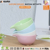 Ensemble de bols à matcha en céramique japonaise personnalisés, en grès, style macaron, avec bec verseur, tasse à matcha japonaise Katakuchi faite à la main