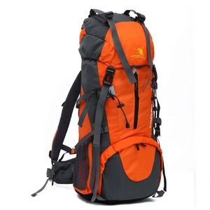 Échantillon gratuit : Sac à dos imperméable léger de 40 L pour la randonnée, le voyage et le camping en extérieur - Product Image 1