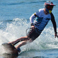Planche à réaction en fibre de carbone 50KM/H Planche de surf à moteur à essence Planche de surf motorisée 3.0L Planche de surf à jet