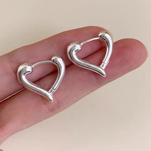 S925 Sterling <b>Silver</b> Heart Hoop Earrings For Women Gift Jewelry 925 <b>Silver</b> <b>Stud</b> Earrings Elegant Fashion Accessory - Product Image 4