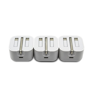 Adaptador de Corriente Plegable con Enchufe del Reino Unido, PD <span class=keywords><strong>20W</strong></span> Tipo-C, <span class=keywords><strong>Cargador</strong></span> de Pared de Carga Rápida para iPhones - Product Image 5