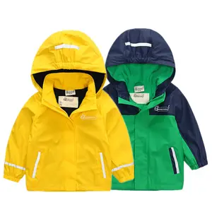 Детский плащ, куртка из флиса для детей, куртка для детей с капюшоном, верхняя одежда с открытыми пальцами из искусственной водонепроницаемой кожи; Куртка-дождевик для дождевики