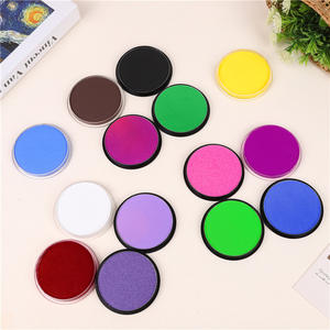 <span class=keywords><strong>Pintura</strong></span> 30g Mineral Soluble en agua Cuerpo y cara <span class=keywords><strong>Pintura</strong></span> Crema Navidad Diseño moderno MSDS Caja <span class=keywords><strong>de</strong></span> color certificada <span class=keywords><strong>Pintura</strong></span> facial - Product Image 3