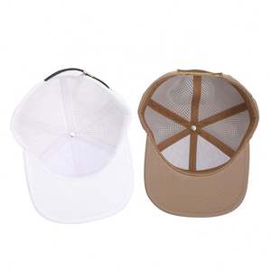 Gorra deportiva con logotipo de Parche de goma personalizada al por mayor OEM, gorras de ala plana de 7 paneles, gorra Snapback con agujero cortado con láser de poliéster de alta calidad - Product Image 6