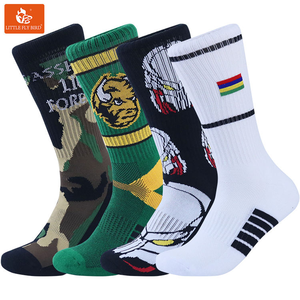 Nuovo Design di <span class=keywords><strong>Calzini</strong></span> da Uomo in <span class=keywords><strong>Cotone</strong></span> <span class=keywords><strong>100</strong></span>% con Ricamo Personalizzato e Logo, Calze Lunghe Lavorate a Maglia - Product Image 3