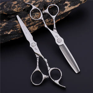 กรรไกรตัดผมมืออาชีพซูโจว 440C สแตนเลสสตีล ใบมีดแบน ด้ามยาว สำหรับช่างทำผม - Product Image 3