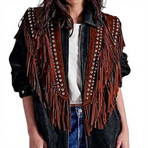 Châle en daim marron pour femme avec franges et clous argentés, longueur moyenne, style bohème, pour un usage quotidien en toutes saisons - Product Image 1
