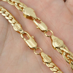 Chaînes à Maillons en Cuivre Plaqué <span class=keywords><strong>Or</strong></span> 14 Carats (<span class=keywords><strong>750</strong></span>) Personnalisées, Tendances et Élégantes pour Femmes et Hommes – Fabrication Italienne en Gros - Product Image 5