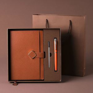Set de Regalo de Cuaderno y Bolígrafos de Cuero PU Promocional al por Mayor, con Logotipo Personalizado, Impresión en Relieve, Regalo Moderno y Lujoso - Product Image 4