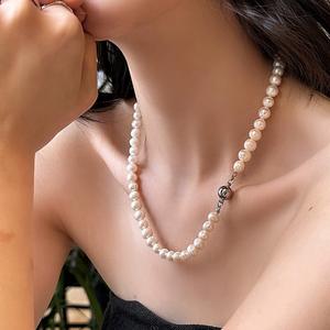 Collar de Perlas de Agua Dulce Estilo Francés con Hilo Natural y Cierre Magnético, Cadena Elegante para la Clavícula - Product Image 2