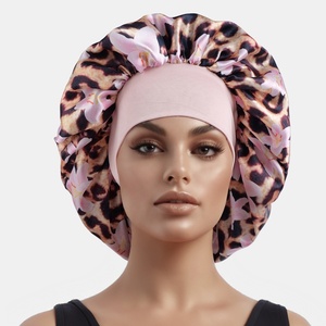SOLPOP Vente en gros Bonnet de nuit personnalisé à imprimé léopard Doux et confortable Bonnet pour cheveux pour femmes - Product Image 6