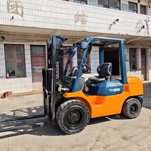 Chariot élévateur diesel Toyota 7FD35 d'occasion, 3,5 tonnes, 4700 kg, moteur en excellent état, 0-1000 heures de fonctionnement - Product Image 3