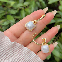 Boucles d'oreilles en perles artificielles en forme de coeur en or 18 carats plaqué cuivre à la mode avec divers styles pour les cadeaux quotidiens des femmes