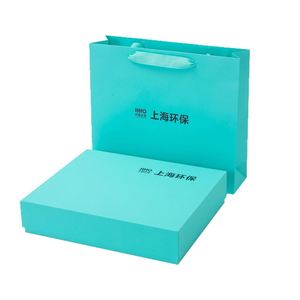 Set de Regalo Empresarial Personalizado de Metal con Diseño Moderno y Sencillo: Paraguas Plegable de Cinco Secciones, Cuaderno, USB y Bolígrafo con Logotipo - Product Image 4