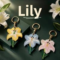 Gantungan Kunci Kulit PU Motif Bunga Vintage, Liontin Tas Bunga Lily, Pelindung AirTag, Tempat Kartu Akses, Hadiah Dekorasi Wanita untuk Perempuan