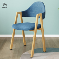 Chaise italienne moderne en bois massif pour table à manger, fauteuil de cuisine individuel avec revêtement en tissu, empilable pour la maison ou le centre commercial