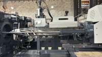 Machine de moulage par injection plastique à double plateau ZHENHUA 520T pour la fabrication de seaux, de barils et de fûts de lubrification/huile/peinture de 25L et 28L