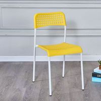 Chaises Chiavari empilables en PP acrylique pour la vente en gros, idéales pour la location commerciale, les mariages, les banquets d'hôtel, chaises en résine cristalline