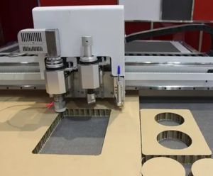 <span class=keywords><strong>Traceur</strong></span> <span class=keywords><strong>de</strong></span> découpe à plat Offre Spéciale pour machine <span class=keywords><strong>de</strong></span> poinçonnage <span class=keywords><strong>de</strong></span> découpe <span class=keywords><strong>de</strong></span> carton ondulé en nid d'abeille en papier - Product Image 6