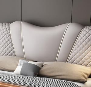 <span class=keywords><strong>Letto</strong></span> Imbottito Trapuntato di Lusso Bianco con Finiture in Metallo Dorato - Disponibile su Misura e in Vari Colori - Product Image 5