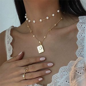 Collar con Colgante Chapado en Oro de 18K MECYLIFE, Medallón Grabado 'Eres <span class=keywords><strong>Mi</strong></span> Alma Gemela', para <span class=keywords><strong>Amante</strong></span> o <span class=keywords><strong>Amigo</strong></span>, Abrible, con Diseño de Luna y Estrella - Product Image 1