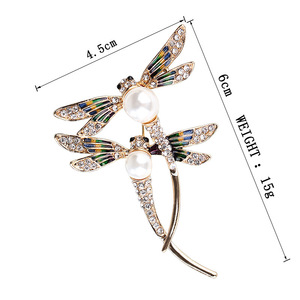 LH4785 spille a forma di <span class=keywords><strong>libellula</strong></span> alla moda con <span class=keywords><strong>spilla</strong></span> con strass di perle <span class=keywords><strong>spilla</strong></span> smaltata placcata in oro - Product Image 2