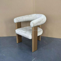Table à Manger Grande de Luxe Personnalisée en Usine avec Plateau en Verre Moderne et de Haute Qualité, Accompagnée de 10 Chaises