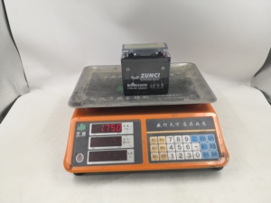 แบตเตอรี่สำรองพลังงานสำหรับรถจักรยานยนต์ OEM ZUNCI รุ่น YTX5L-BS 12V 5AH แบตเตอรี่ตะกั่วกรดปิดผนึก 12V5 YTZ5 แบตเตอรี่สำรองพลังงาน OEM ZUNCI สำหรับรถจักรยานยนต์ - Product Image 4
