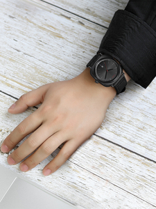 นาฬิกาควอตซ์ <span class=keywords><strong>TOMI</strong></span> T084 สำหรับผู้ชาย ดีไซน์หรูหรา พร้อมปฏิทิน ตัวเรือนโลหะผสม สายหนัง มีสินค้าในสต็อก ราคาโรงงาน นาฬิกาข้อมือสำหรับนักธุรกิจ - Product Image 5