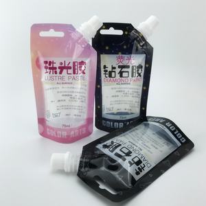 Precio de fábrica MOQ BAJO Ventana impresa personalizada Niños Perla Pegamento Embalaje Plástico Stand up Bolsa Caño Bolsas - Product Image 3