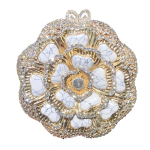 Bolso de Noche Elegante con Pedrería Floral para Mujer, Cartera de Cristal con Cadena Desmontable para Bodas, Cócteles y Banquetes - Product Image 3