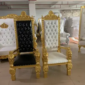 새겨진 마호가니 왕 사자 고딕 골드 페인트 아기 왕좌 의자