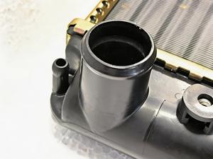 <span class=keywords><strong>Radiateur</strong></span> d'eau pour Lada 2108 (référence OE 21080-1301012) – Pièce de système de refroidissement moteur automobile avec tube d'expansion - Product Image 2