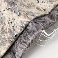 Tissu en daim bronzé