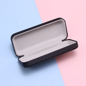 <span class=keywords><strong>Étui</strong></span> <span class=keywords><strong>à</strong></span> <span class=keywords><strong>lunettes</strong></span> de soleil et de myopie rectangulaire en gros, motif brossé rigide, pour hommes et femmes, boîte en fer simple anti-pression - Product Image 4