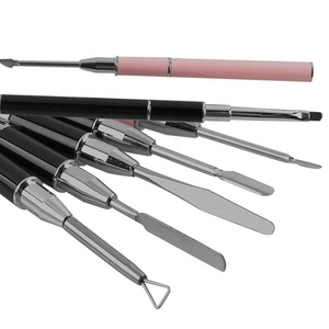 Prix bon marché professionnel double extrémité durable poussoirs à ongles à cuticules couleur rose enduit finition argentée en acier inoxydable de fabrication pakistanaise - Product Image 3