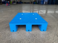 LYPALLETS Palette en HDPE vierge, demi-palette, durable et empilable, palette de stockage en entrepôt, palette en plastique pour l'expédition
