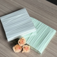 Attaches torsadées en fil PET souple pré-coupées, couleurs assorties, vente en gros d'usine, pour sacs de pâtisserie, bonbons, cadeaux de mariage et emballages.