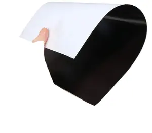 Magnete in gomma morbida con rivestimento Uv opaco in lamiera di ferro flessibile adesivo cinese in vendita