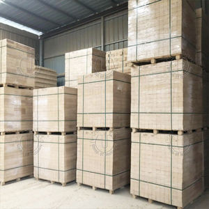 Máquina de bloques de palés de tres cabezales de alto rendimiento para fabricantes de palés de madera de Europa con componente de motor esencial - Product Image 3