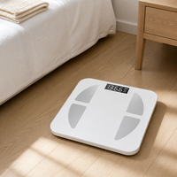 Balance connectée Bluetooth intelligente en verre trempé blanc avec écran LCD pour la maison, la salle de bain, le suivi de la forme physique et du poids (BMI) – Articles professionnels