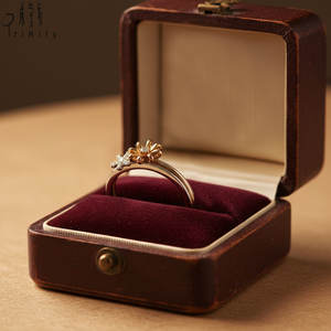 Anillo de Diamantes con Flores Hecho a Mano, el Más Popular, Oro Blanco de 18K, Anillo de Diamantes Naturales Reales, Diseño 2 en 1, Anillo Apilable para Pareja - Product Image 2